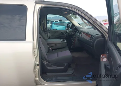 2012 Chevrolet Tahoe Ls из США, поврежденный, VIN 1GNSKAE08CR289525